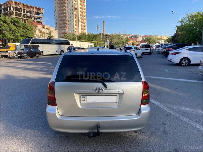 Toyota Corolla 2006, 250,000 km - 1.4 l - Bakı