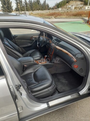 Mercedes S 320 2002, 207,000 km - 3.2 л - Yevlax