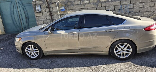 Ford Fusion (North America) 2015, 280,000 km - 1.5 л - Sumqayıt