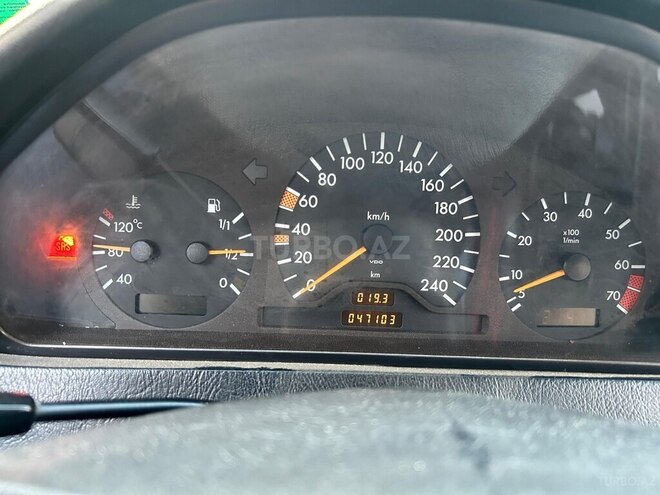 Mercedes C 200 1997, 400,000 km - 2.0 л - Bakı