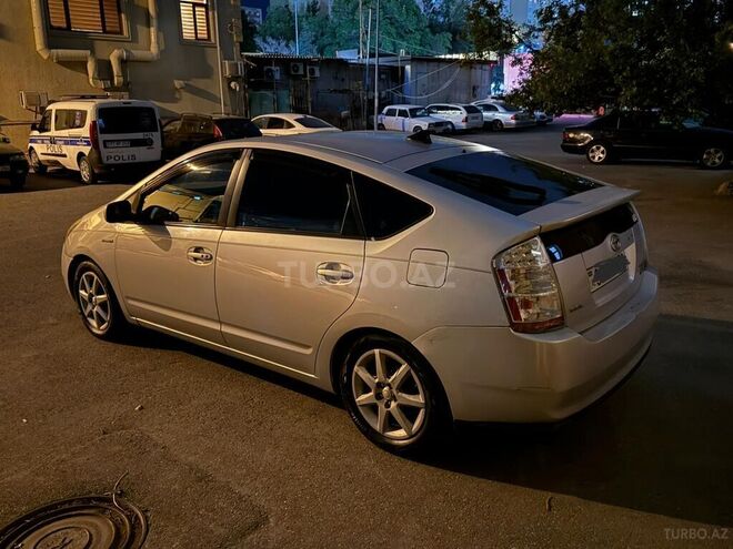 Toyota Prius 2008, 300,000 km - 1.5 l - Bakı