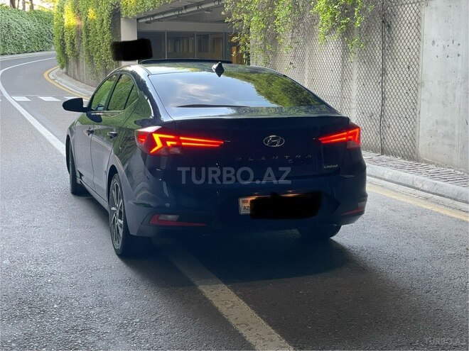 Hyundai Elantra 2019, 134,380 km - 2.0 l - Bakı