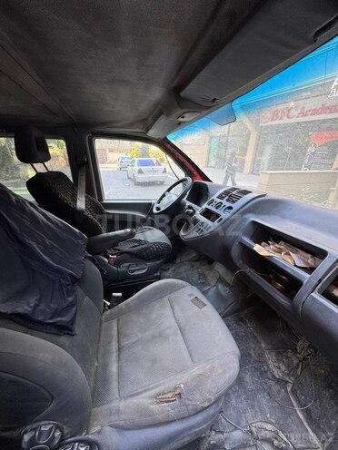 Mercedes Vito 112 2002, 350,000 km - 2.2 l - Bakı