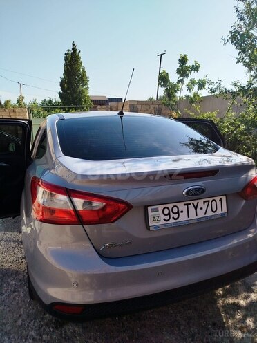 Ford Focus 2013, 190,000 km - 1.6 л - Bakı