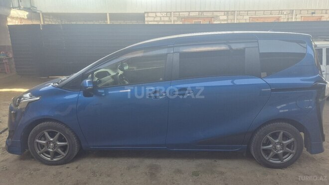 Toyota Sienta 2016, 48,000 km - 1.5 l - Bakı