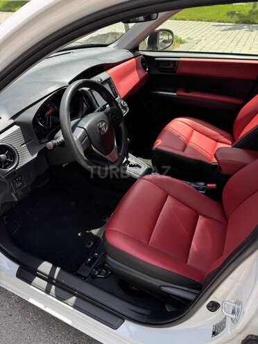 Toyota Corolla Axio 2017, 92,000 km - 1.5 l - Bakı
