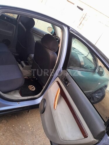 Volkswagen Passat 1998, 100,000 km - 1.8 l - Bakı