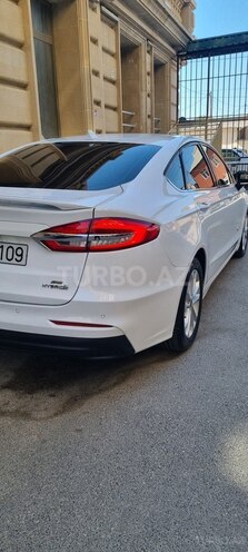 Ford Fusion (North America) 2019, 142,000 km - 2.0 л - Bakı