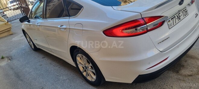 Ford Fusion (North America) 2019, 142,000 km - 2.0 л - Bakı