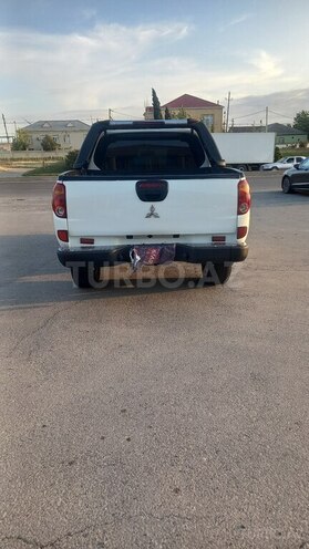 Mitsubishi L200 2012, 224,000 km - 2.5 л - Bakı