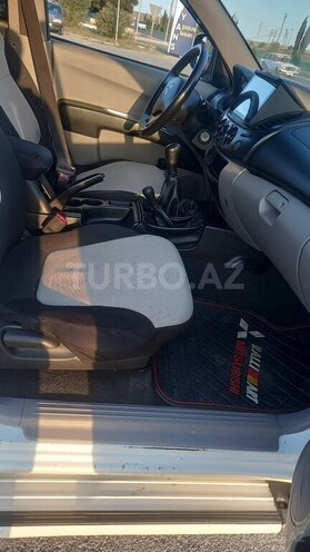 Mitsubishi L200 2012, 224,000 km - 2.5 л - Bakı