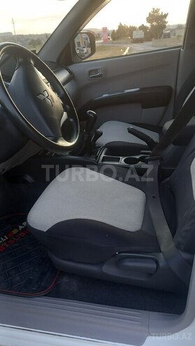 Mitsubishi L200 2012, 224,000 km - 2.5 л - Bakı