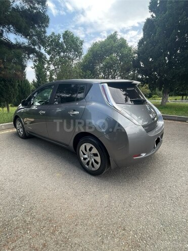 Nissan Leaf 2014, 129,000 km - 0.0 л - Gəncə