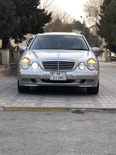 Mercedes E 320 2001, 280,000 km - 3.2 л - Bakı