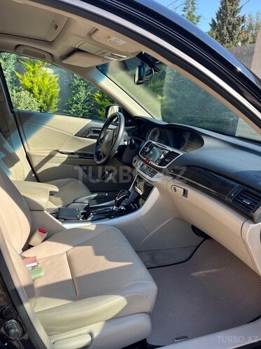 Honda Accord-4
