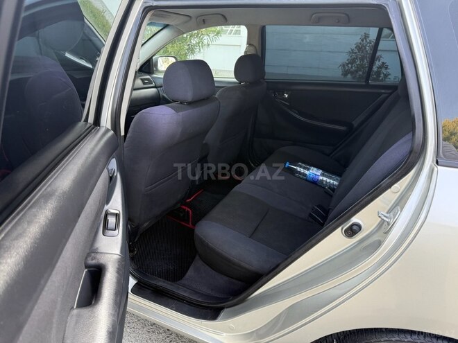 Toyota Corolla 2006, 225,000 km - 1.4 l - Bakı