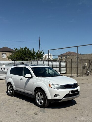 Mitsubishi Outlander 2008, 208,000 km - 3.0 l - Bakı