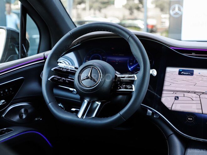 Mercedes EQS 450 4MATIC SUV-7