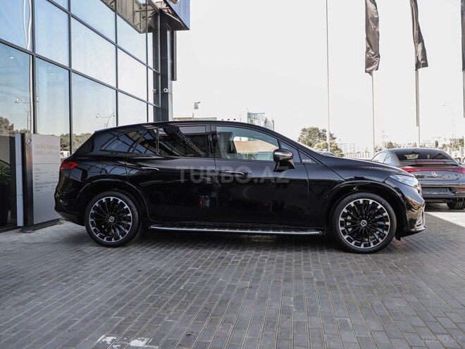 Mercedes EQS 450 4MATIC SUV-2