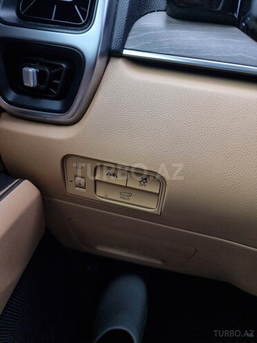 Kia Sorento-16