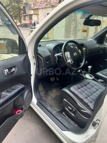 Nissan X-Trail 2013, 230,000 km - 2.5 l - Bakı