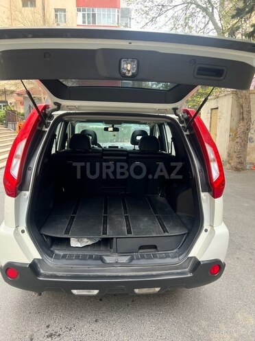 Nissan X-Trail 2013, 230,000 km - 2.5 l - Bakı
