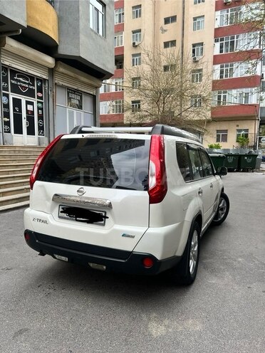 Nissan X-Trail 2013, 230,000 km - 2.5 l - Bakı