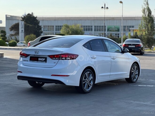 Hyundai Elantra 2018, 155,000 km - 1.6 l - Bakı
