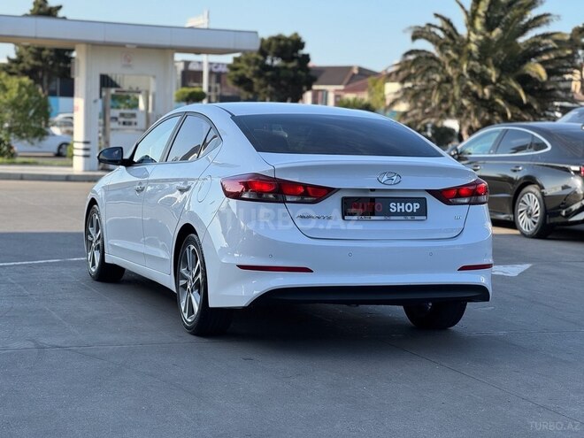 Hyundai Elantra 2018, 155,000 km - 1.6 l - Bakı