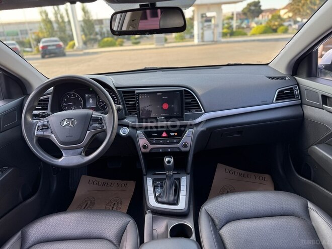 Hyundai Elantra 2018, 155,000 km - 1.6 l - Bakı