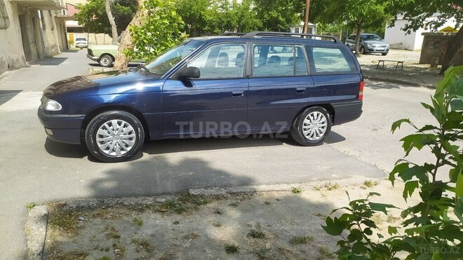 Opel Astra 1998, 280,000 km - 1.6 l - Sumqayıt