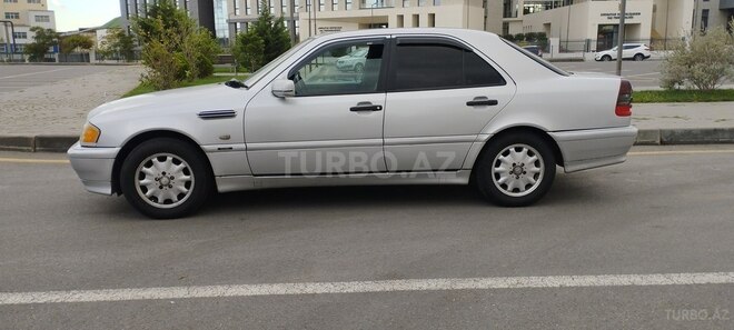 Mercedes C 180 1999, 219,000 km - 1.8 l - Bakı
