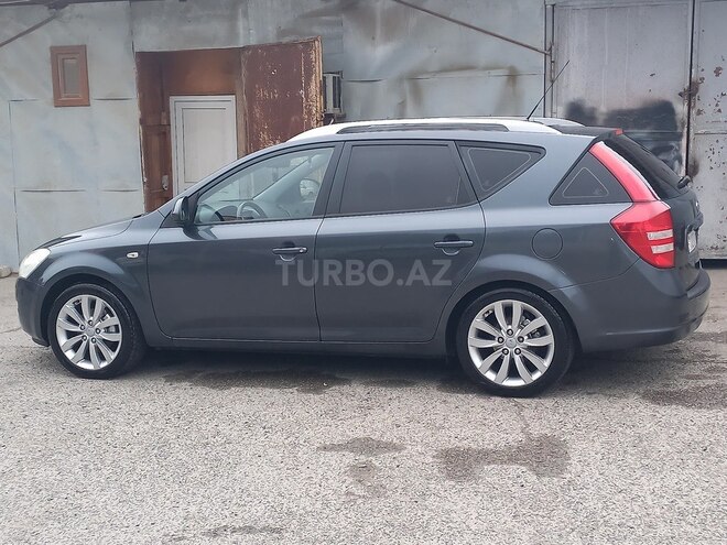 Kia  2008, 294,624 km - 1.6 l - Bakı