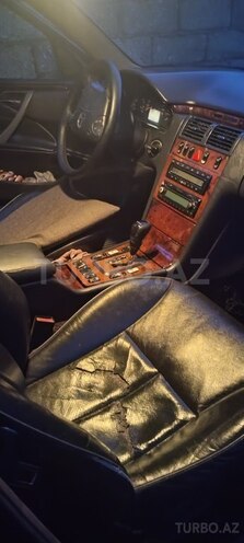 Mercedes E 220 d 2000, 325,600 km - 2.2 l - Bakı