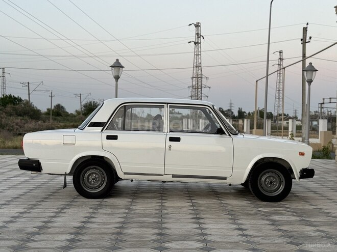 LADA (VAZ) 2107 2009, 40,000 km - 1.6 l - Saatlı