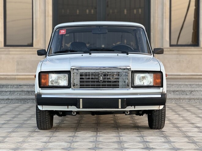 LADA (VAZ) 2107 2009, 40,000 km - 1.6 l - Saatlı