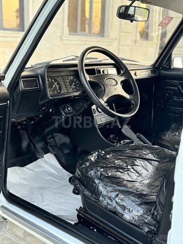 LADA (VAZ) 2107 2009, 40,000 km - 1.6 l - Saatlı