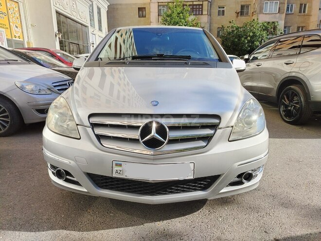 Mercedes B 200 2008, 129,000 km - 2.0 l - Bakı