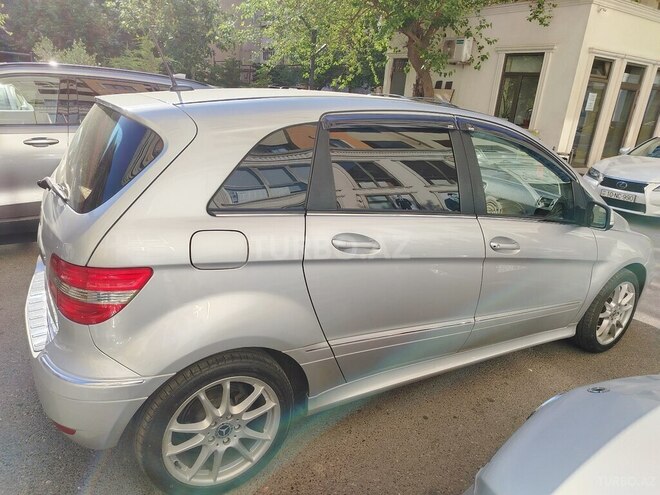 Mercedes B 200 2008, 129,000 km - 2.0 l - Bakı