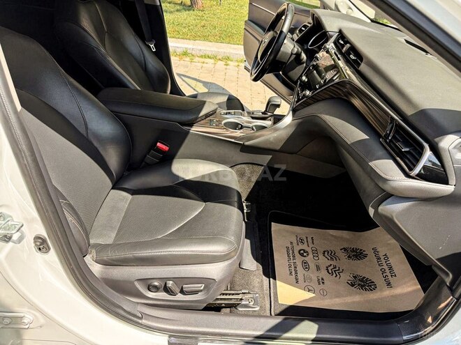 Toyota Camry 2020, 135,000 km - 2.5 l - Bakı