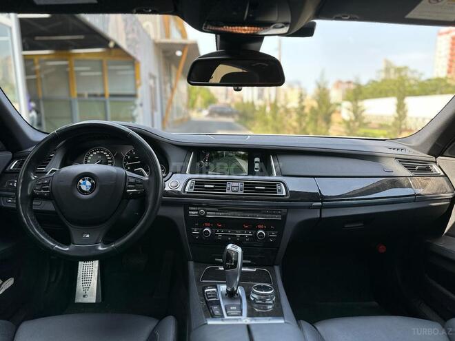 BMW 740 2014, 124,000 km - 3.0 l - Bakı