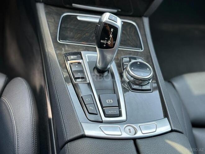 BMW 740 2014, 124,000 km - 3.0 l - Bakı