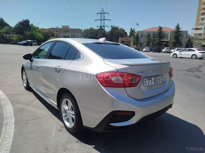 Chevrolet Cruze-8