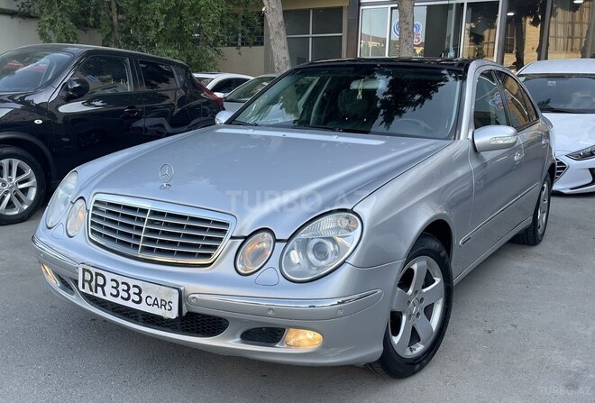 Mercedes E 240-6