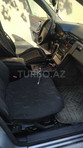 Mercedes E 220 d 2001, 353,773 km - 2.2 l - Bakı
