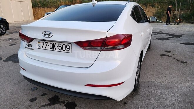 Hyundai Elantra 2017, 61,000 km - 2.0 l - Bakı