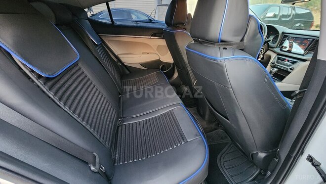 Hyundai Elantra 2017, 61,000 km - 2.0 l - Bakı