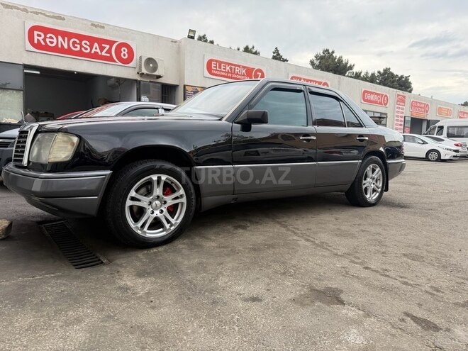 Mercedes E 250 1991, 450,000 km - 2.5 l - Bakı
