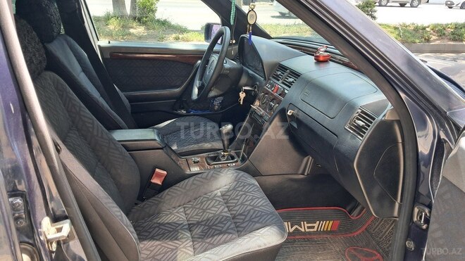 Mercedes C 180 1994, 320,000 km - 1.8 l - Bakı