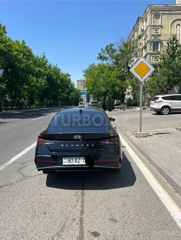 Hyundai Elantra 2024, 11,200 km - 1.6 l - Bakı
